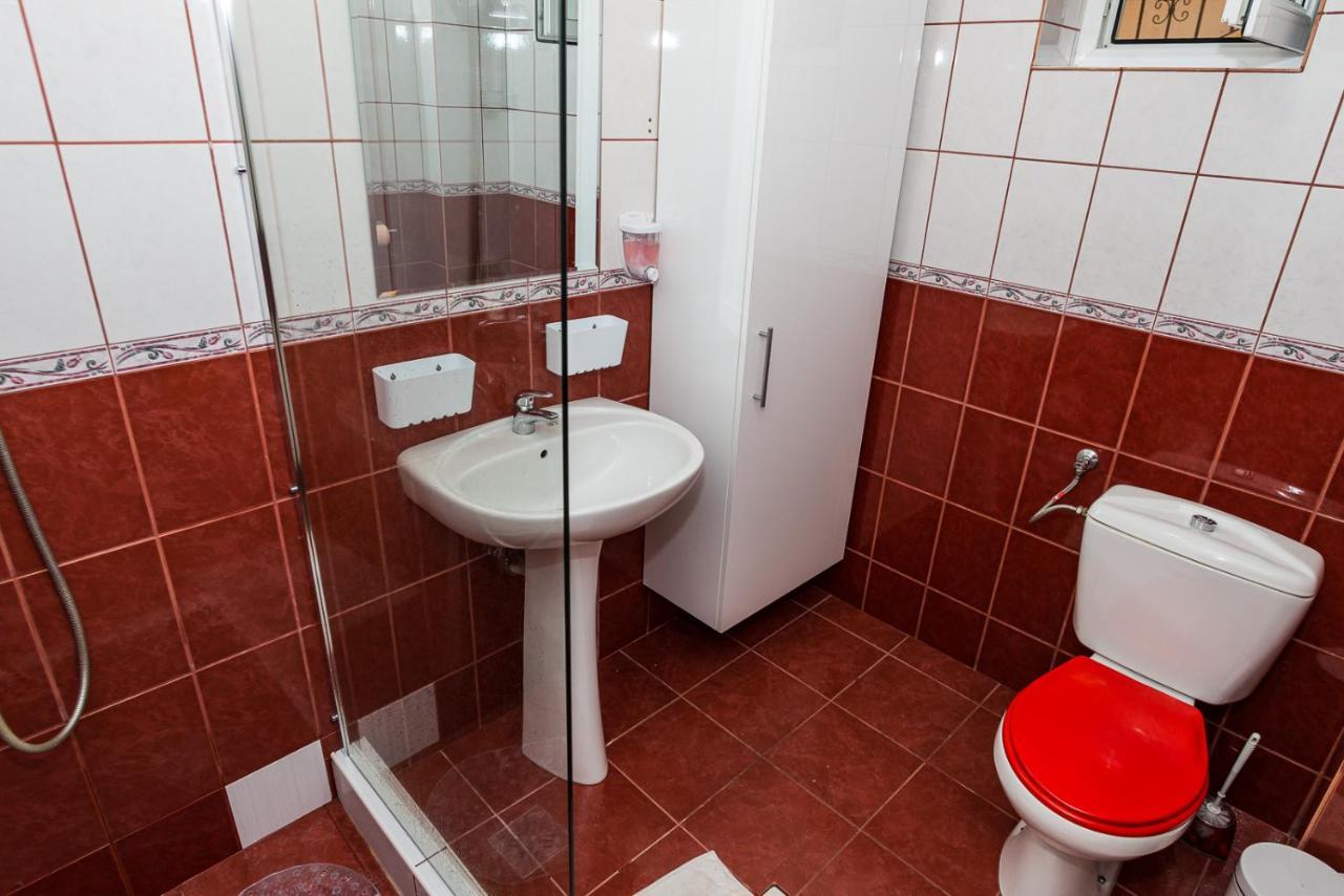 Casa Luca Hotel Moldova Noua Ngoại thất bức ảnh