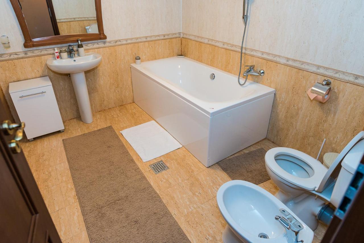 Casa Luca Hotel Moldova Noua Ngoại thất bức ảnh
