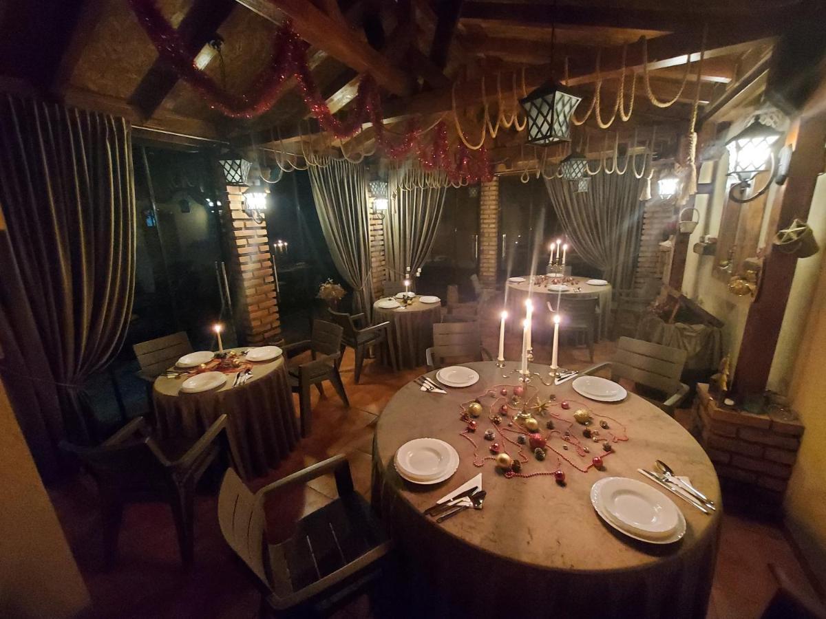 Casa Luca Hotel Moldova Noua Ngoại thất bức ảnh