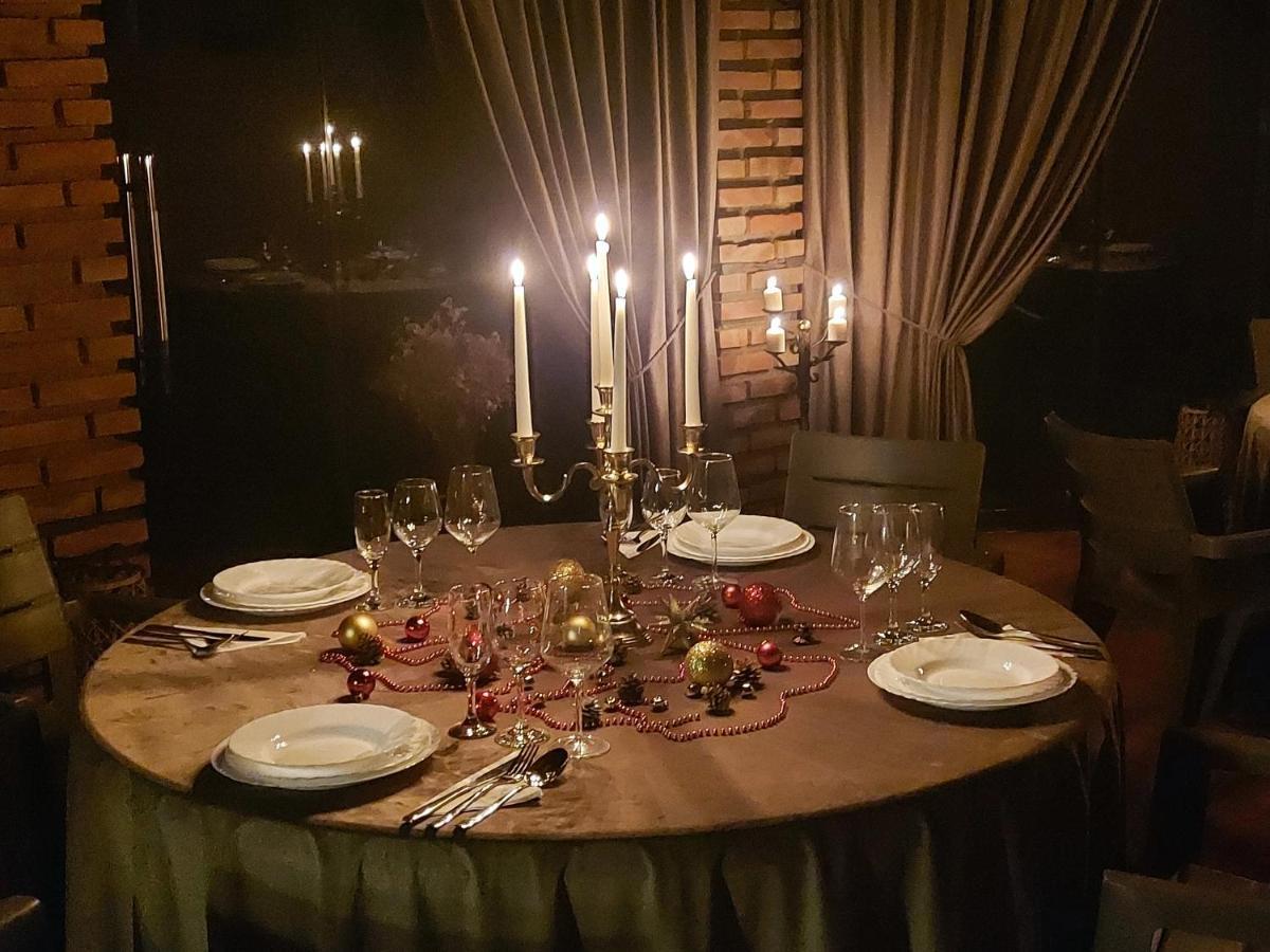 Casa Luca Hotel Moldova Noua Ngoại thất bức ảnh